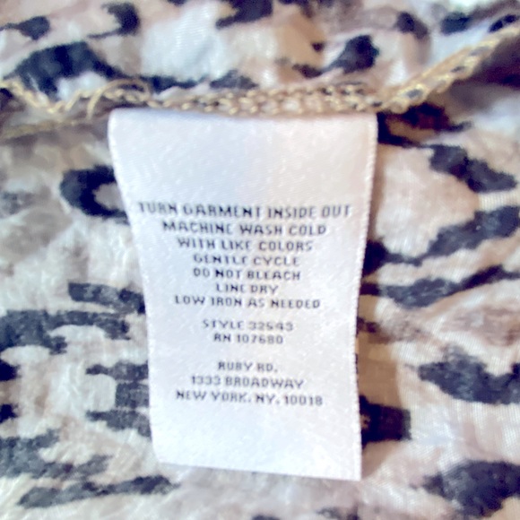 Ruby Rd. Sheer Blouse - Picture 7 of 7